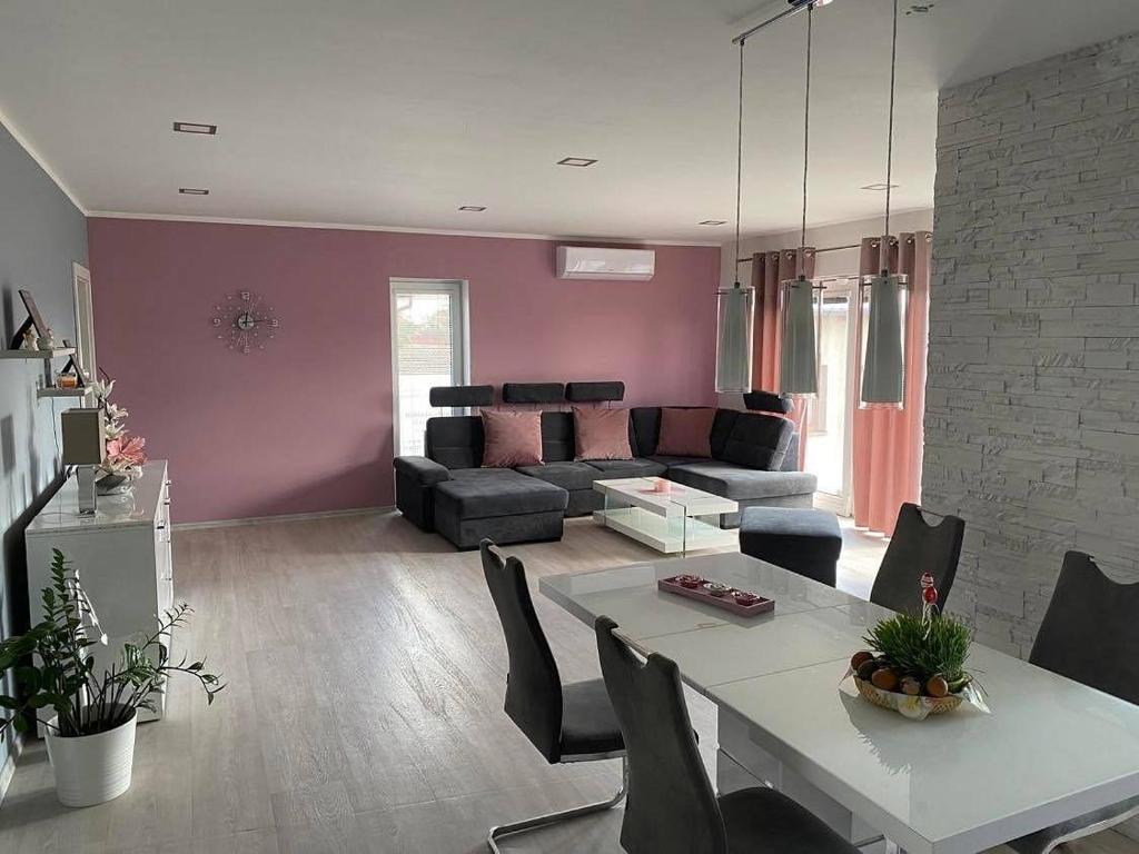 Prázdninový dům Sorada, Rohatec