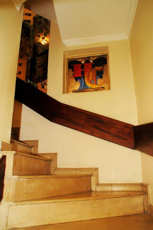 Colony Inn Hotel photo