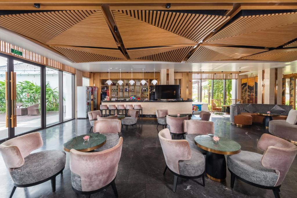 五号度假村及高尔夫球场-皇佳宁平 (The Five Resort & Golf Hoang Gia Ninh Binh)