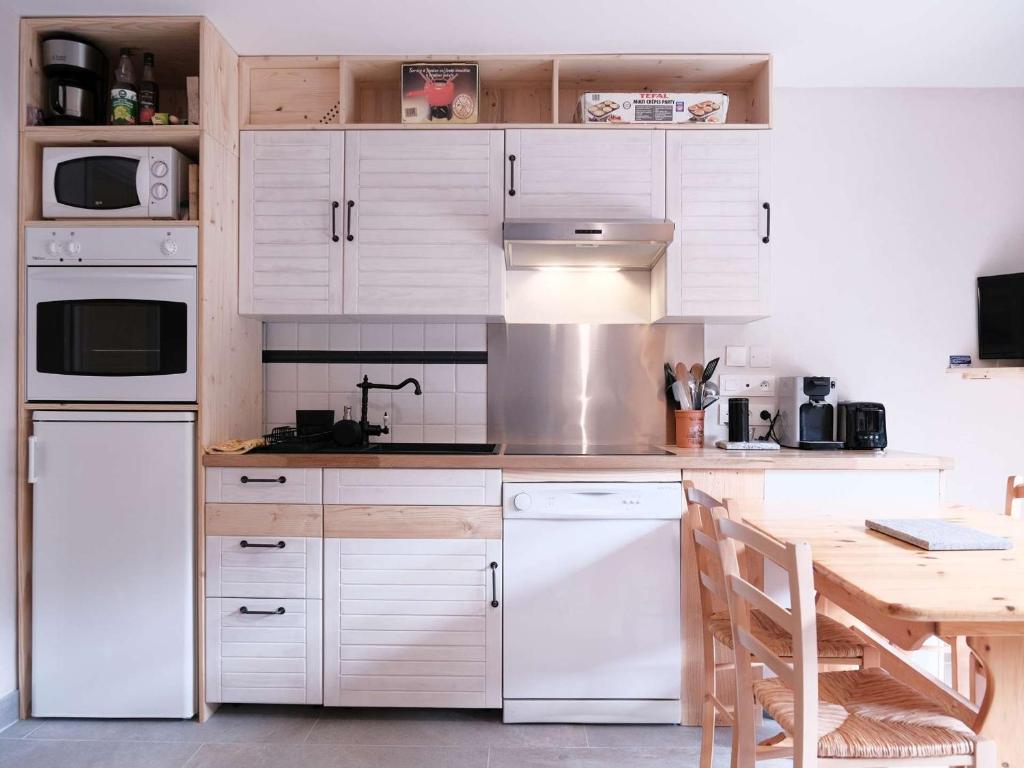 Appartement cosy pour 3 pers, piscine, proche commerces, à Arêches-Beaufort - 4