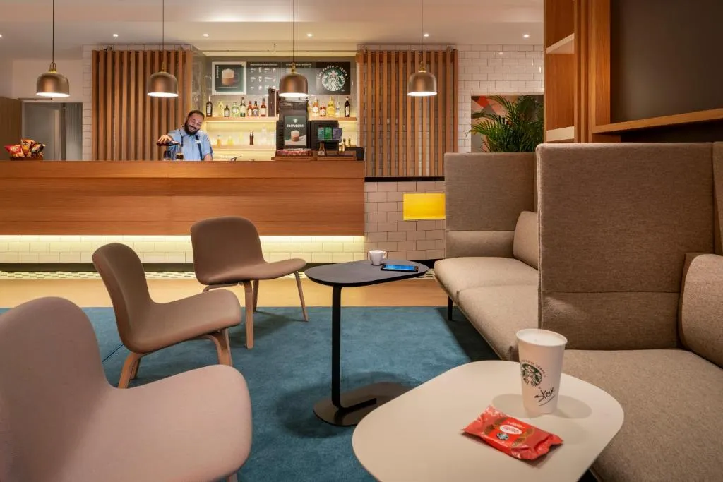 Holiday Inn Express - Marne-la-Vallée Val d'Europe by IHG，位于贝利罗曼维利而的酒店