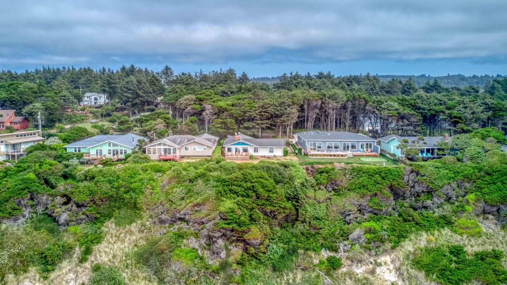 A Whale of a View — Hotel in Newport (OR)