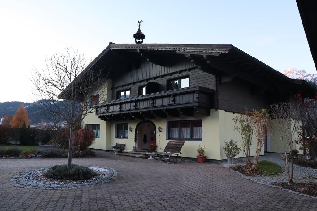 Landhaus-Appartements Warraich - 5