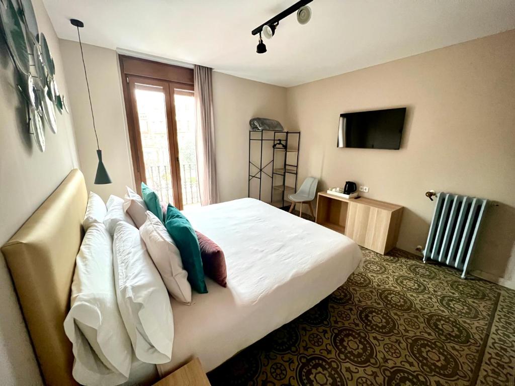 Hostal La Canonja photo