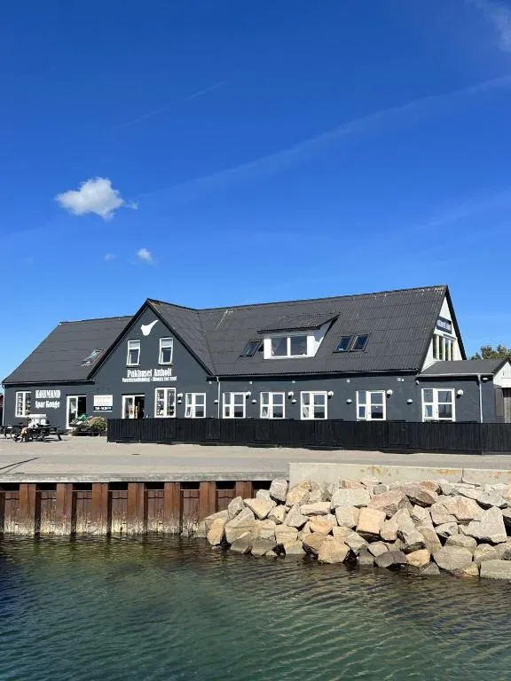 Pakhuset Anholt，位于Anholt的酒店