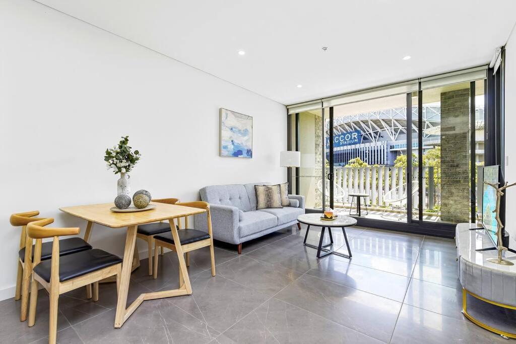 Modern 1 Bed Apt OP MHS