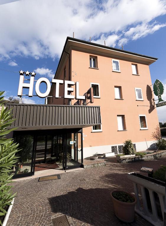 Hotel La Pioppa photo
