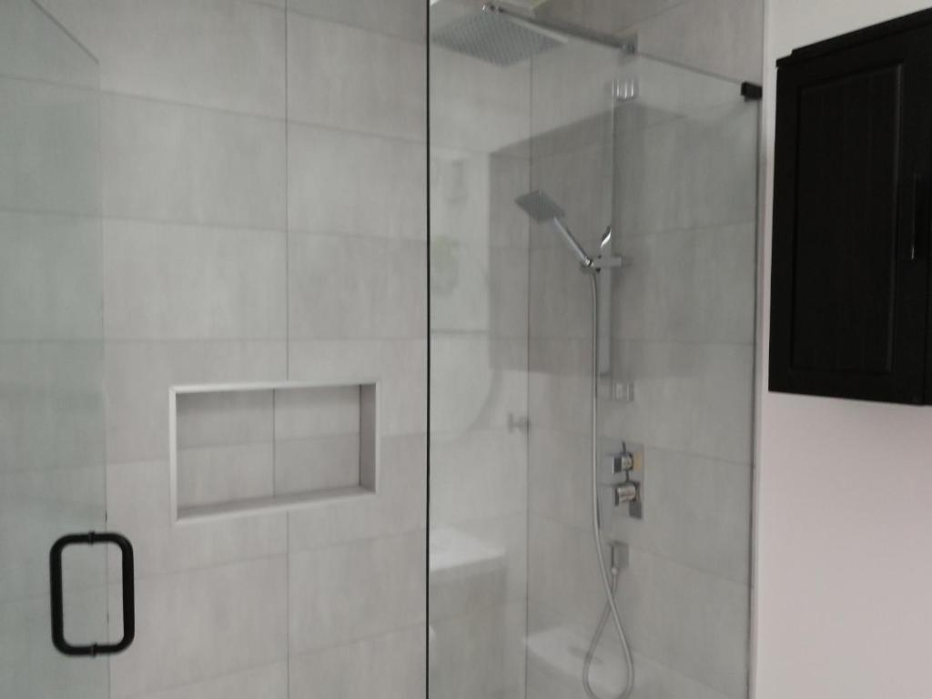 Marpole Guest House photo
