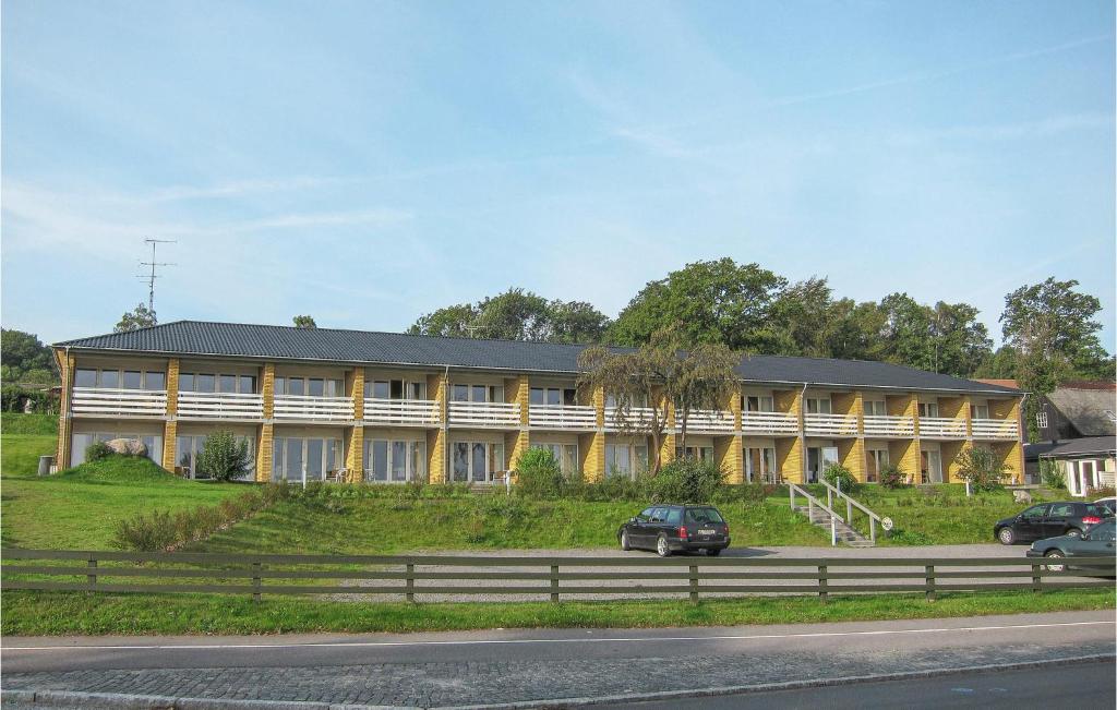 Beautiful Apartment In Allinge, Allinge