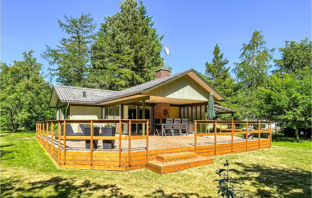 Gorgeous Home In Aakirkeby With Wifi, Vester Sømarken
