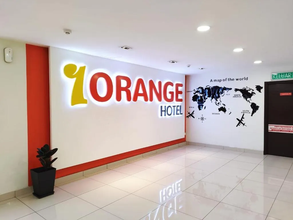 1 Orange Hotel Kuchai Lama KUALA LUMPUR，位于吉隆坡的酒店