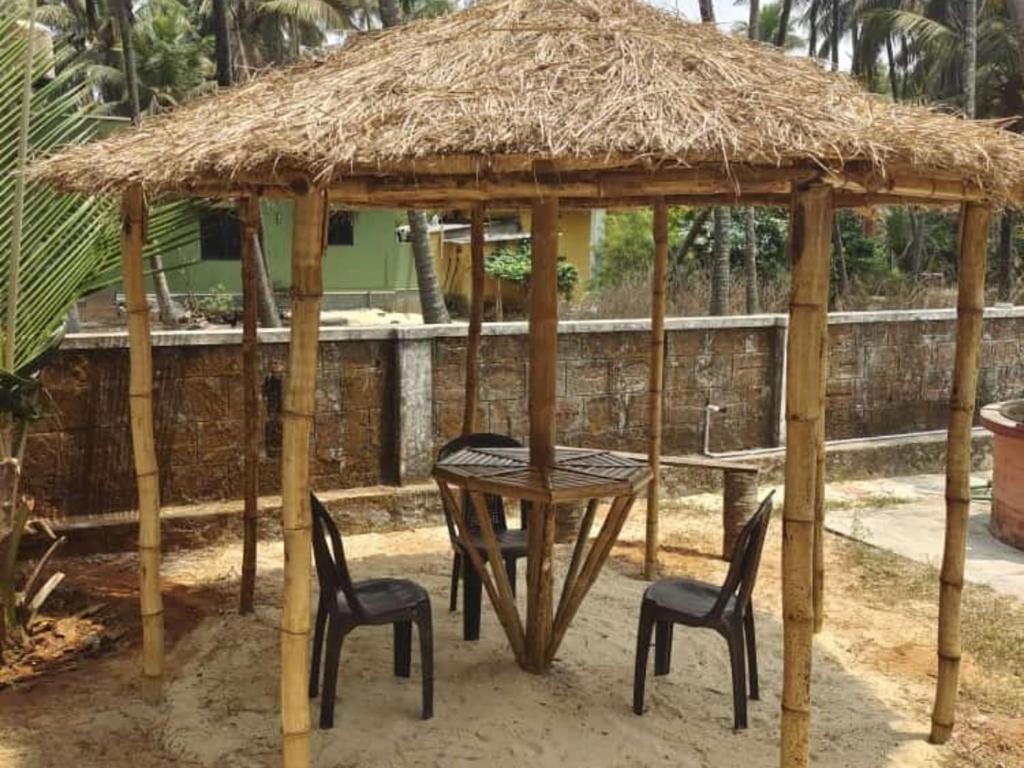 HIS GRACE CAMPING Near MALPE BEACH photo