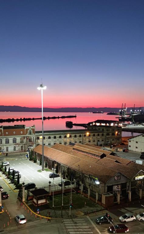 Pegasus apartment, Soluň