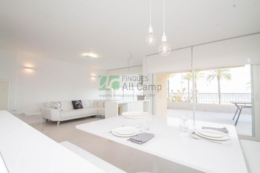 piso alto standing en Segur de Calafell - 1