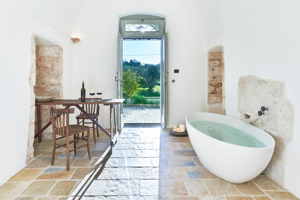 Trulli OraziO, Monopoli