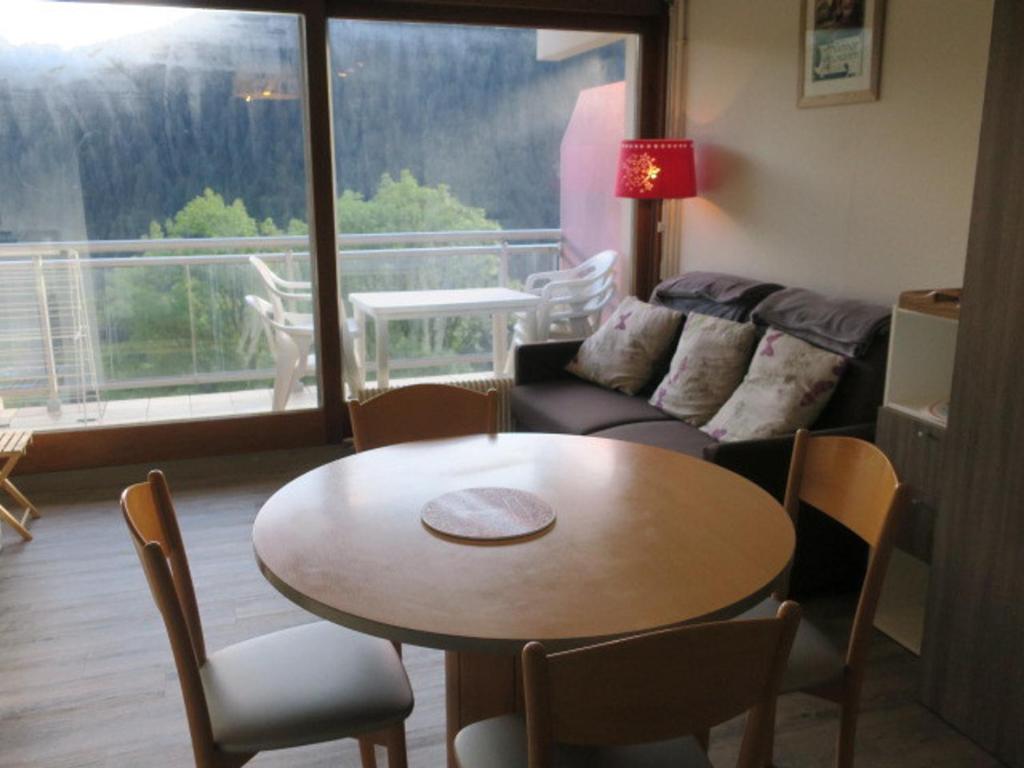 Studio lumineux avec balcon et parking, animaux acceptés - FR-1-198-115 - 2