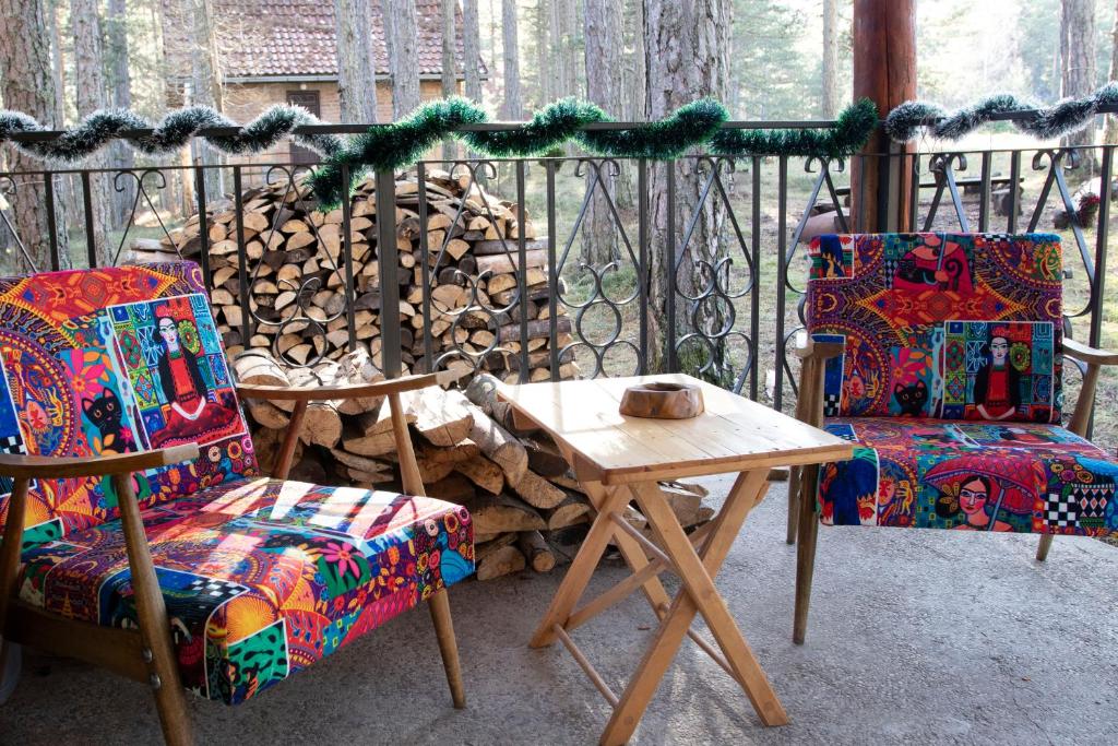 Rustic Home Tara photo