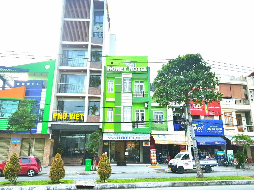 Khách sạn Honey