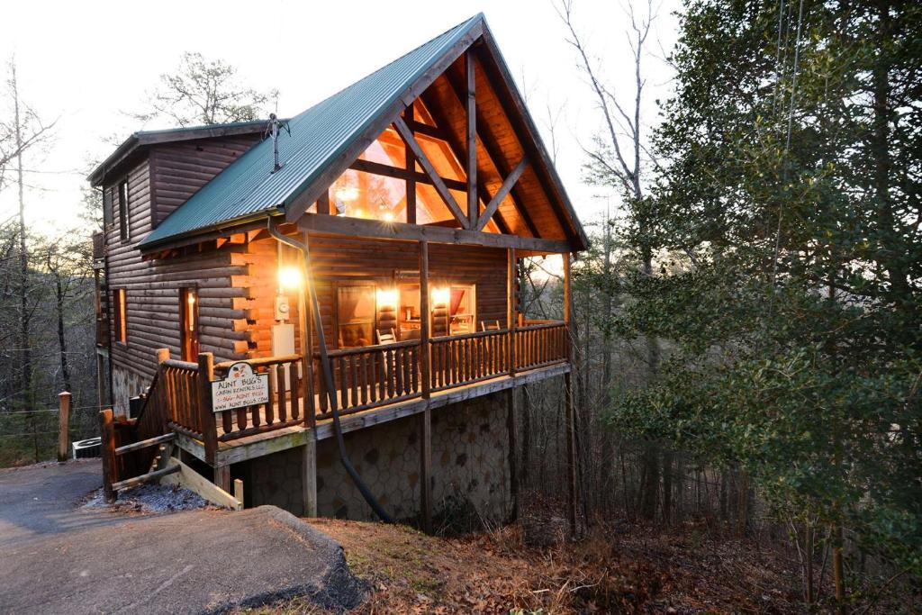 A Mountain Paradise #295, Sevierville
