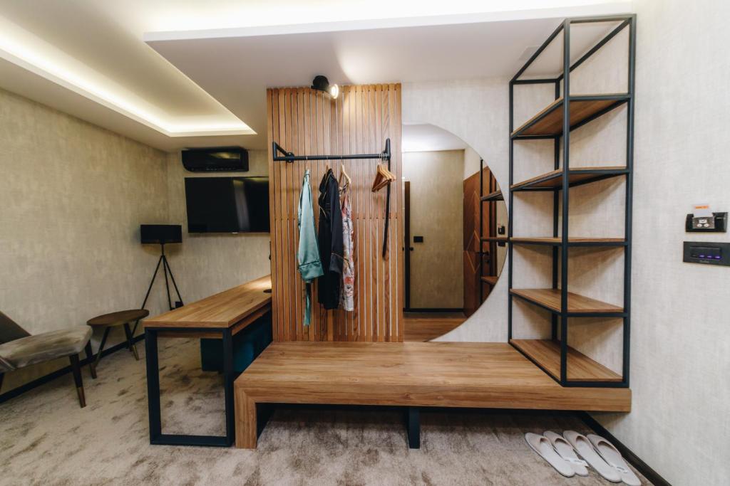 Boutique Luxury Apartments - 3