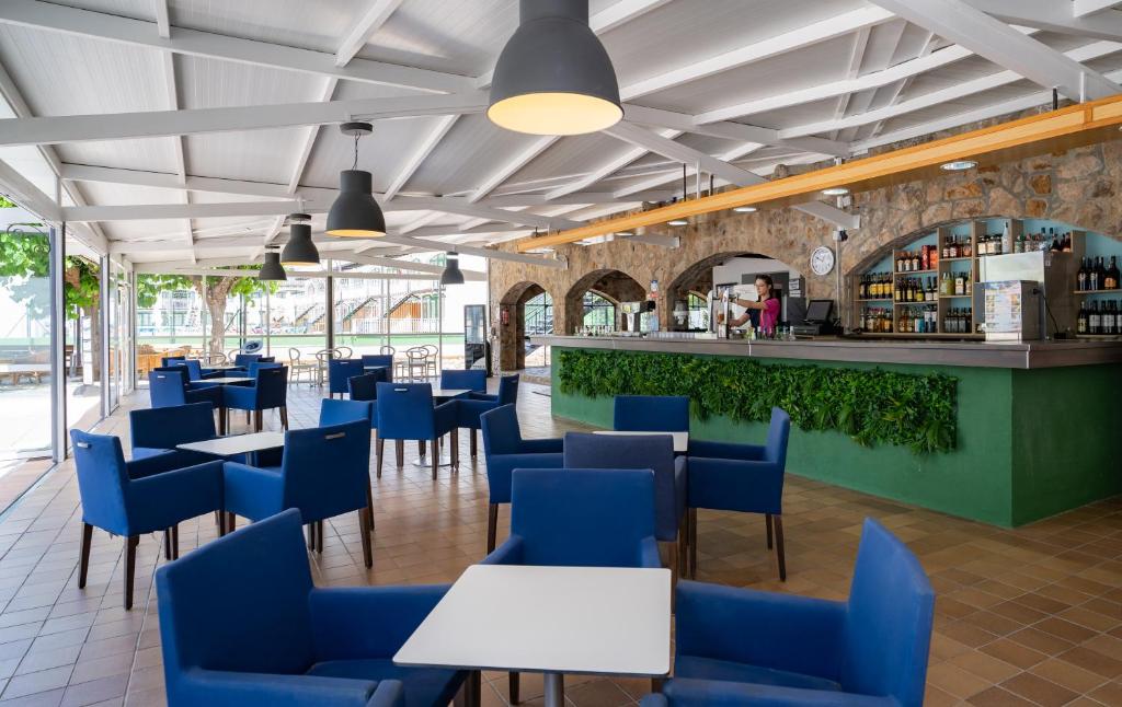 Medplaya Aparthotel Sant Eloi — Restauracje i bary in Tossa de Mar, Katalonia