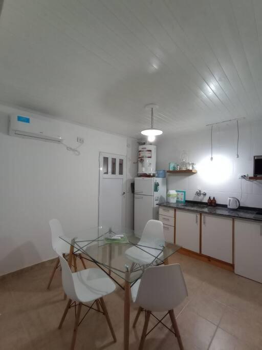 Departamento para dos personas en Monte Hermoso. - 2