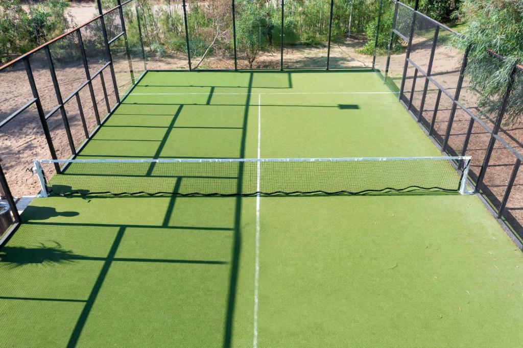 Tennis court