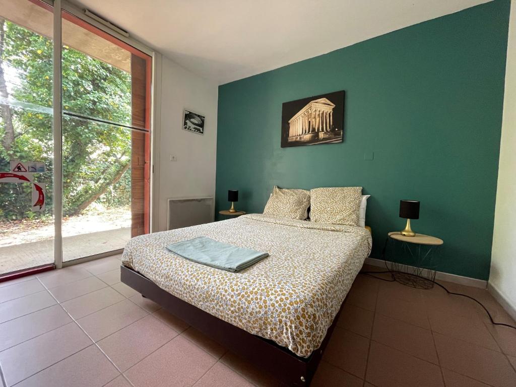Auberge de Jeunesse HI Nimes photo