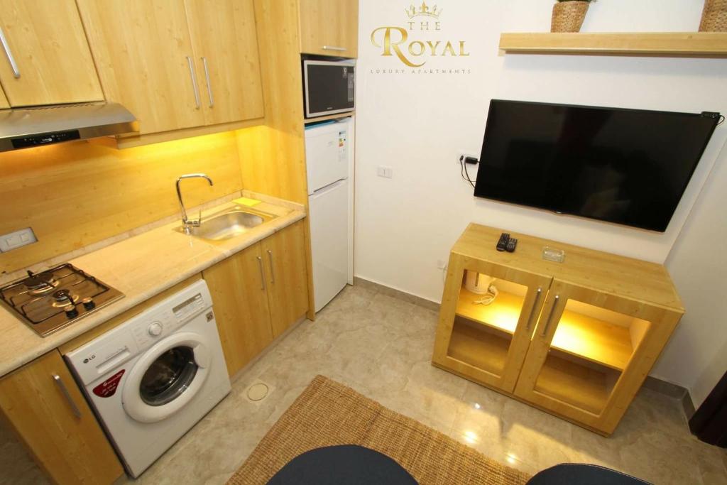 The Royal Luxury Apartments - One Bedroom Apartments
