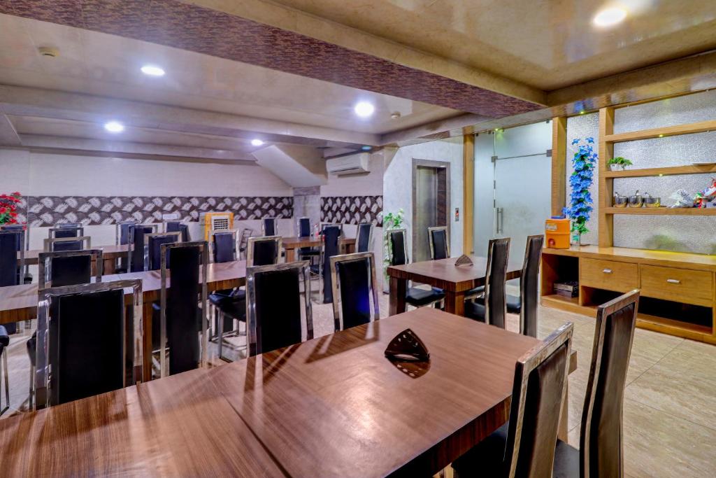 Townhouse 753 Hotel Big Dream photo