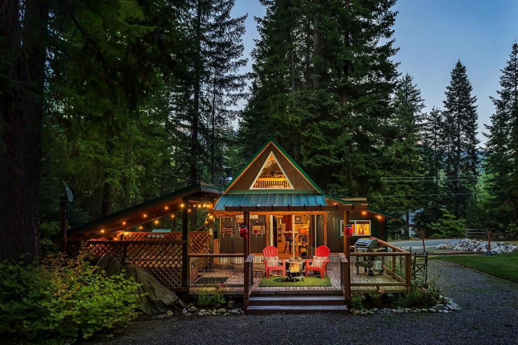 Camp David by NW Comfy Cabins, Leavenworth