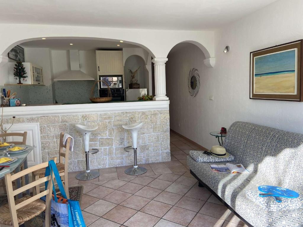 Appartement calme 2 pièces, proche plage, Fréjus - FR-1-226A-122 - 2