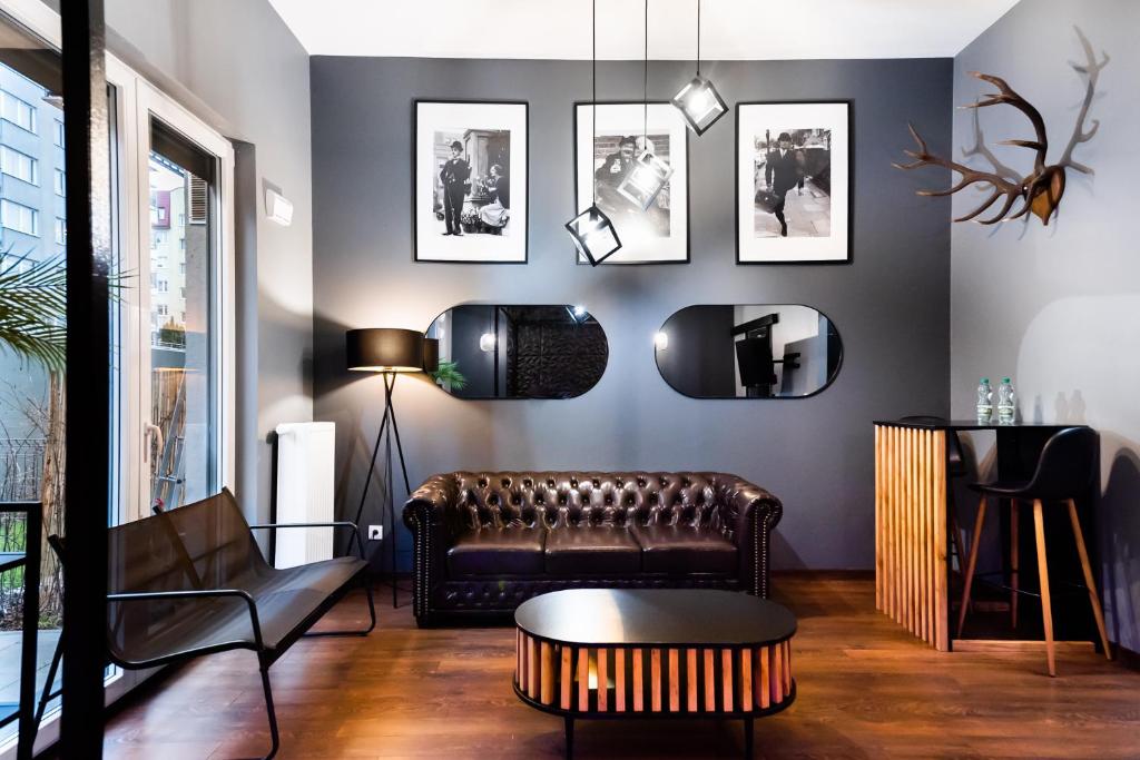 New Praga Ladies' & Gentlemen's Apartments by BookingHost, Warszawa