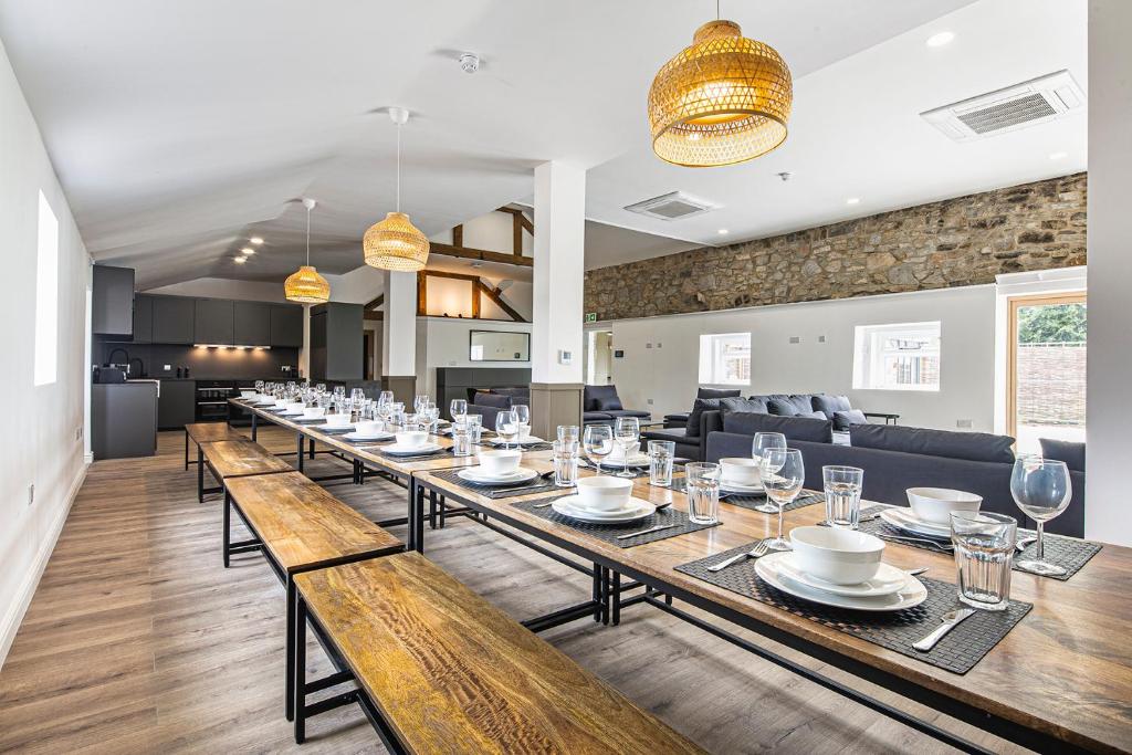 Dovedale Manor, Tissington