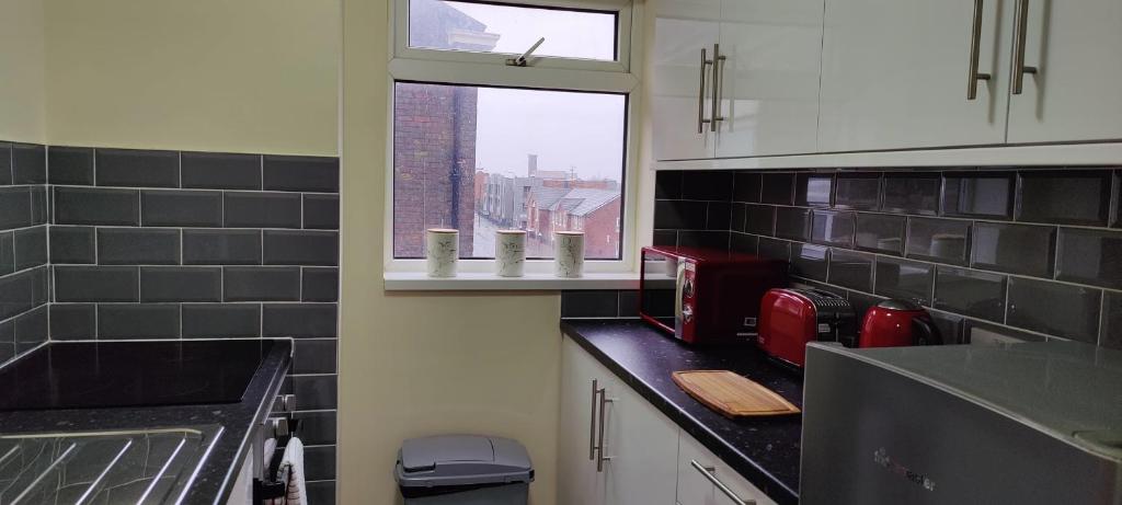Marmaduke Apartments - Entire Apartment Close to City Centre photo