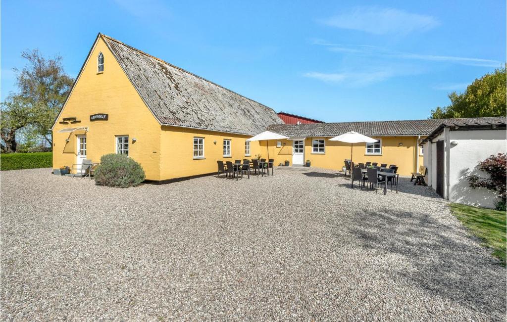 Pet Friendly Apartment In Strynø, Rudkøbing