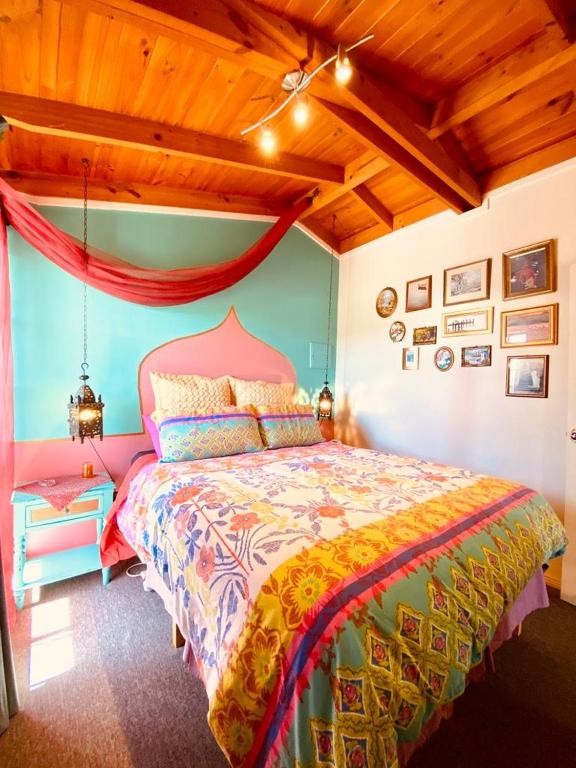 The Bohemian Art Studio — Hotel in Creswick