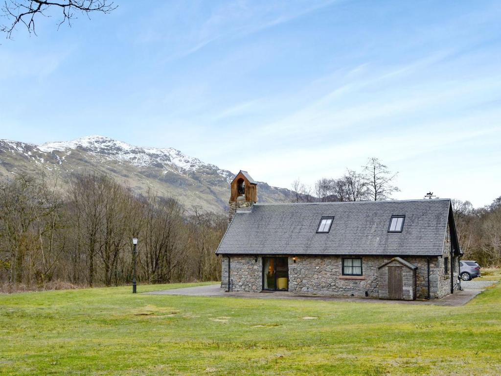 Ardlui Church — Hotel in Fort William