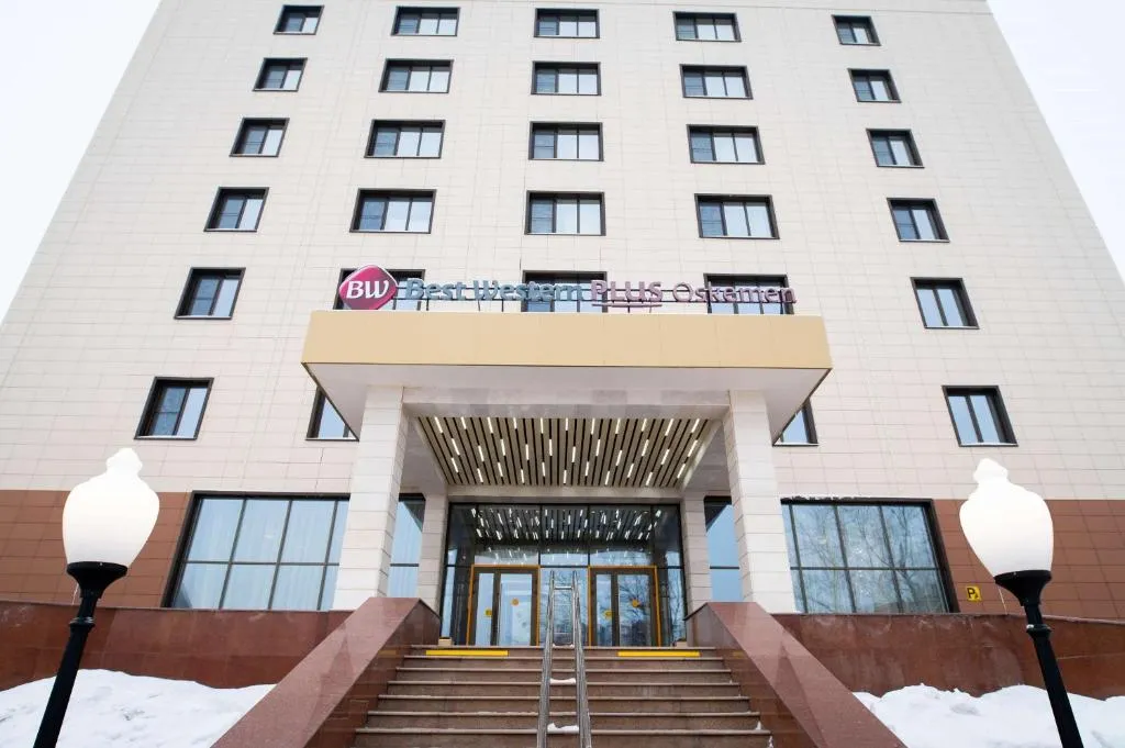 Best Western Plus Oskemen，位于乌斯季卡缅诺戈尔斯克的酒店