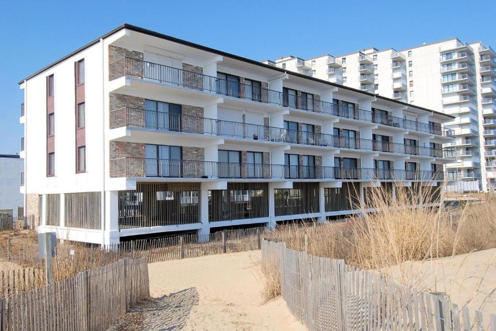 Bimini 106 condo, Ocean City