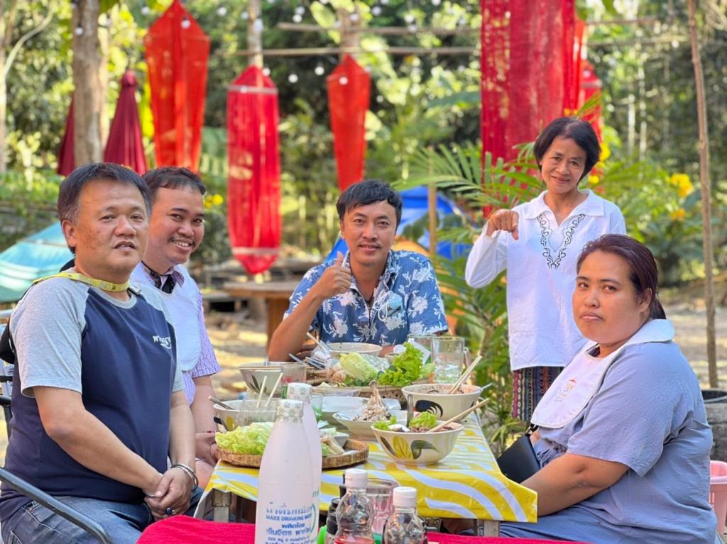 กิ่วลม - ชมลคอร Kiwlom - Chomlakorn, Lampang, TH photo