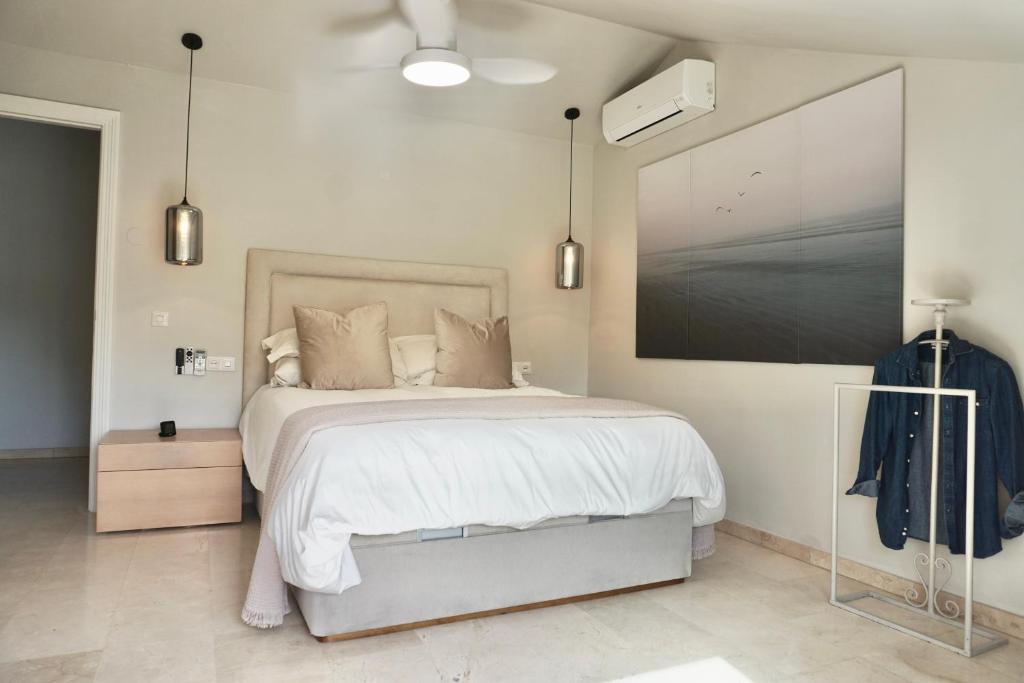 Atico Boutique Romantico en Corazon de Marbella RoomAttic - 2