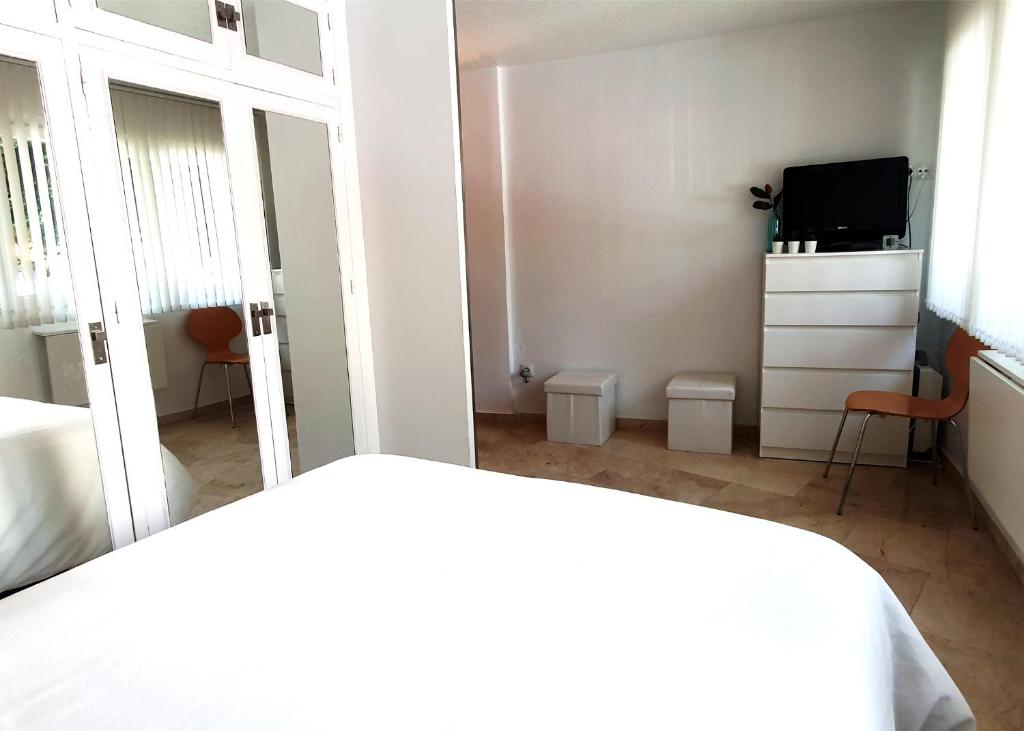 Wonderful Studio in Marbella Centre on the Second Line Beach - 5
