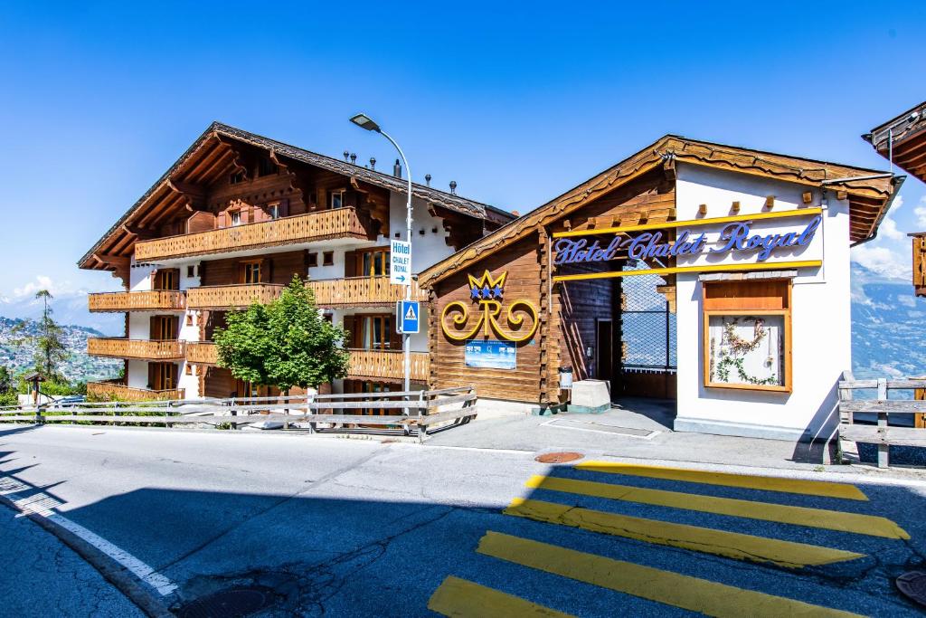 Hôtel Chalet Royal - 3