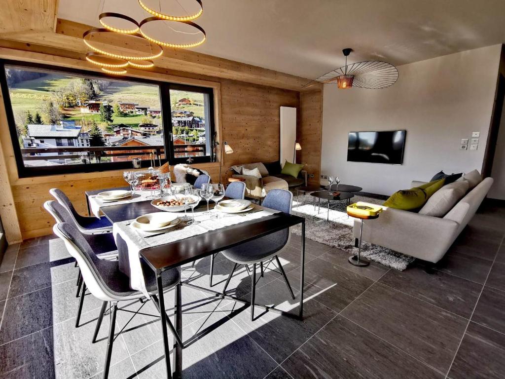 Appartement standing 100m², pied des pistes, 8 pers, terrasse, WiFi, parking - FR-1-598-43, Les Gets