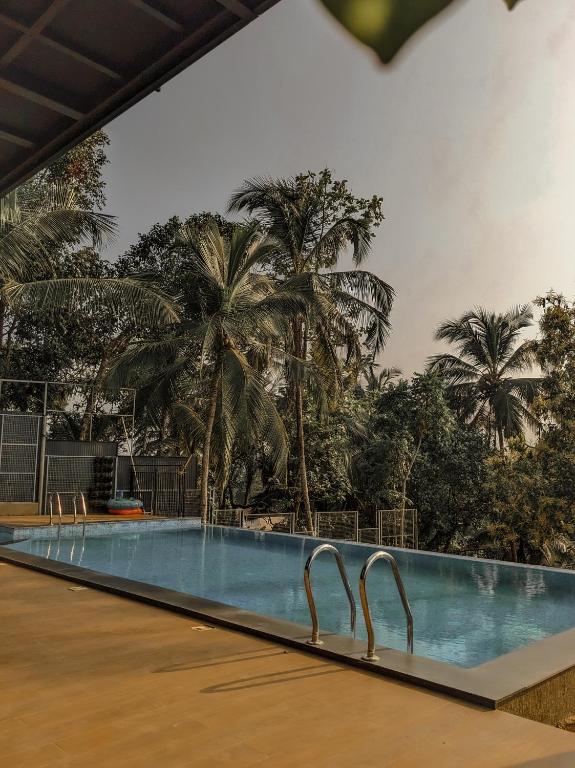 Miracle Hotel And Resort photo