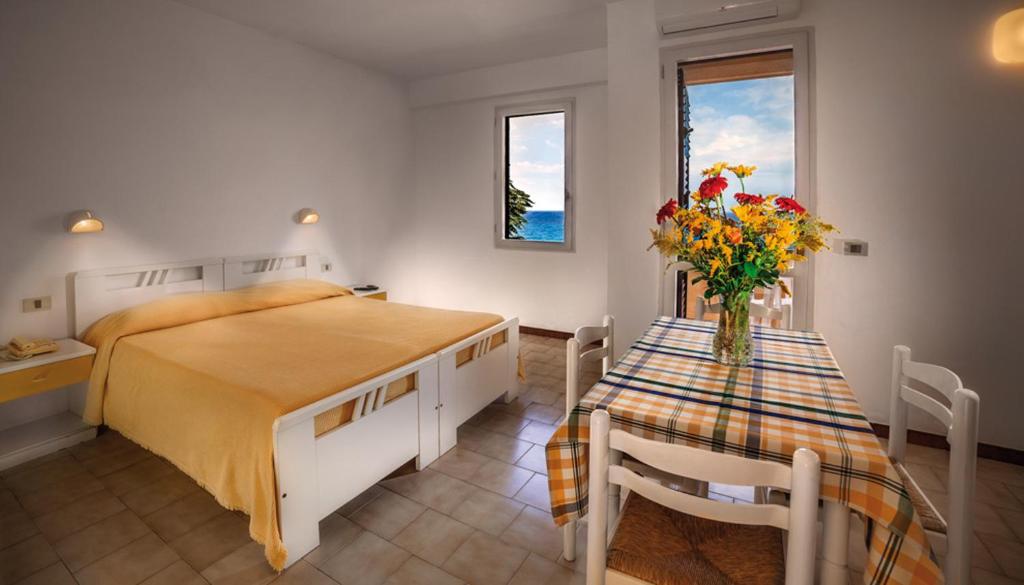 Baia Calava Hotel e Residence photo