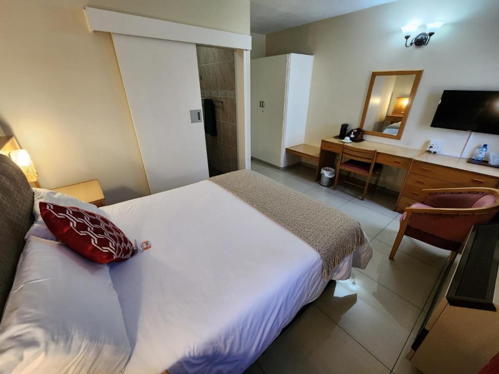 Royal Hotel Ladysmith photo