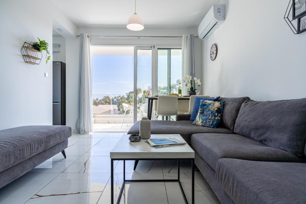 La Casa 1-BR Apt in Larnaca
