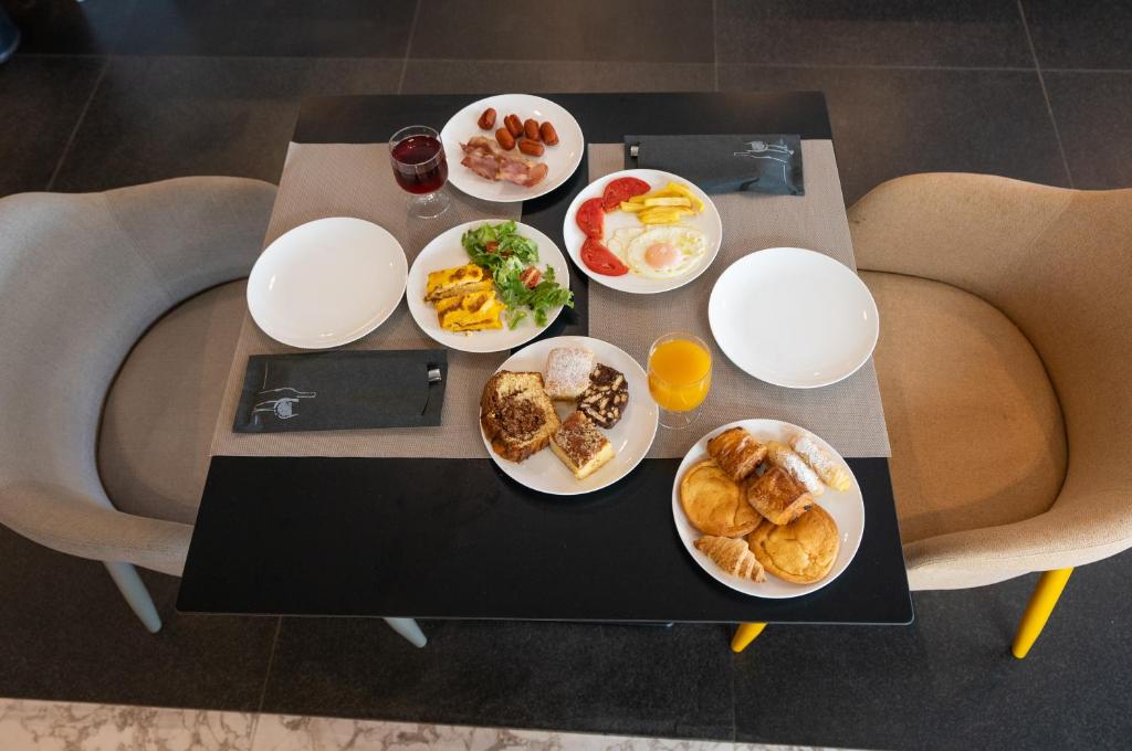 อาหารและเครื่องดื่ม